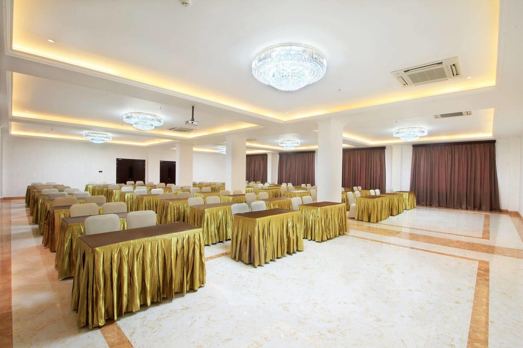 Grand Palace Hotel Sanur - Bali Buitenkant foto